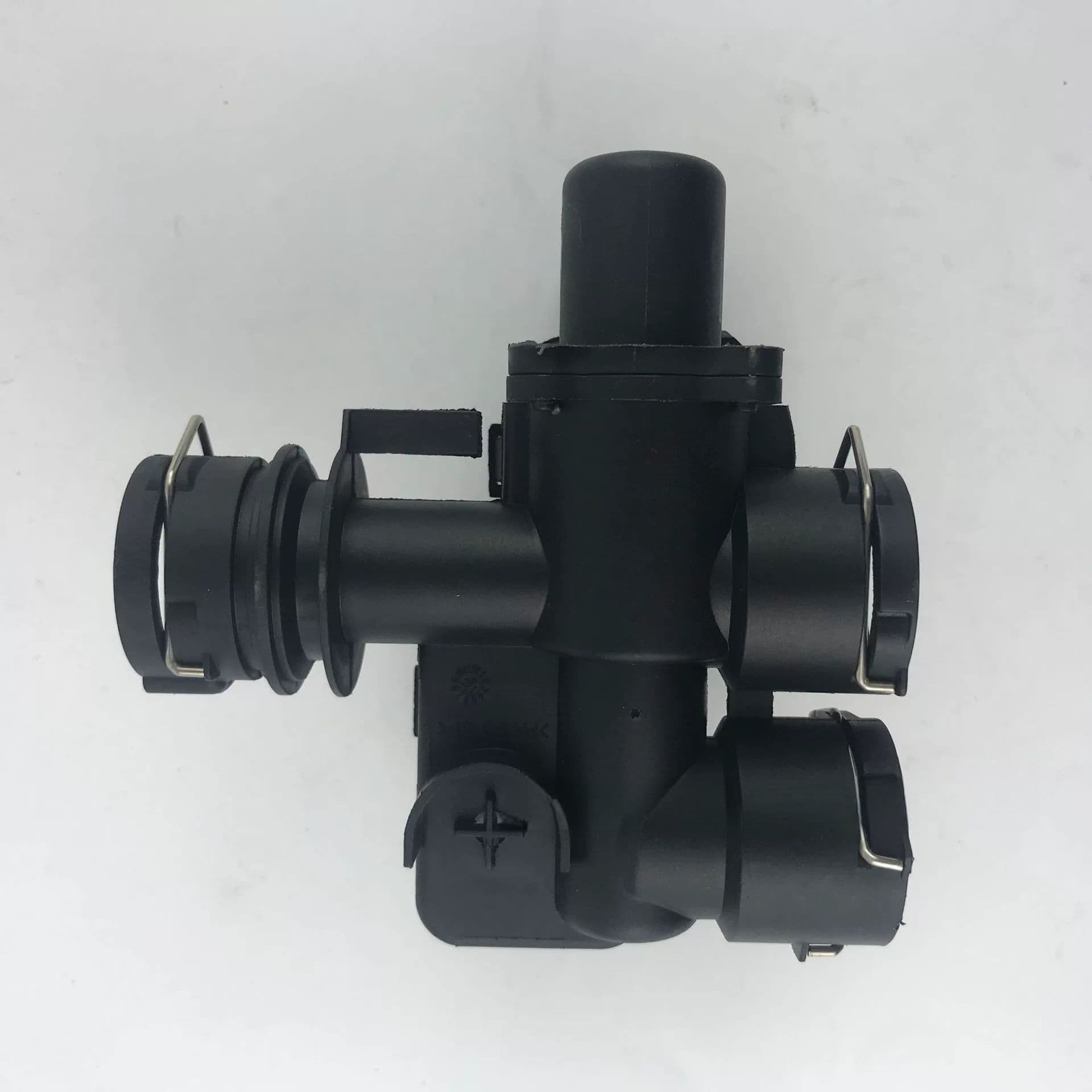 2118320584 Heater Control Valve 3