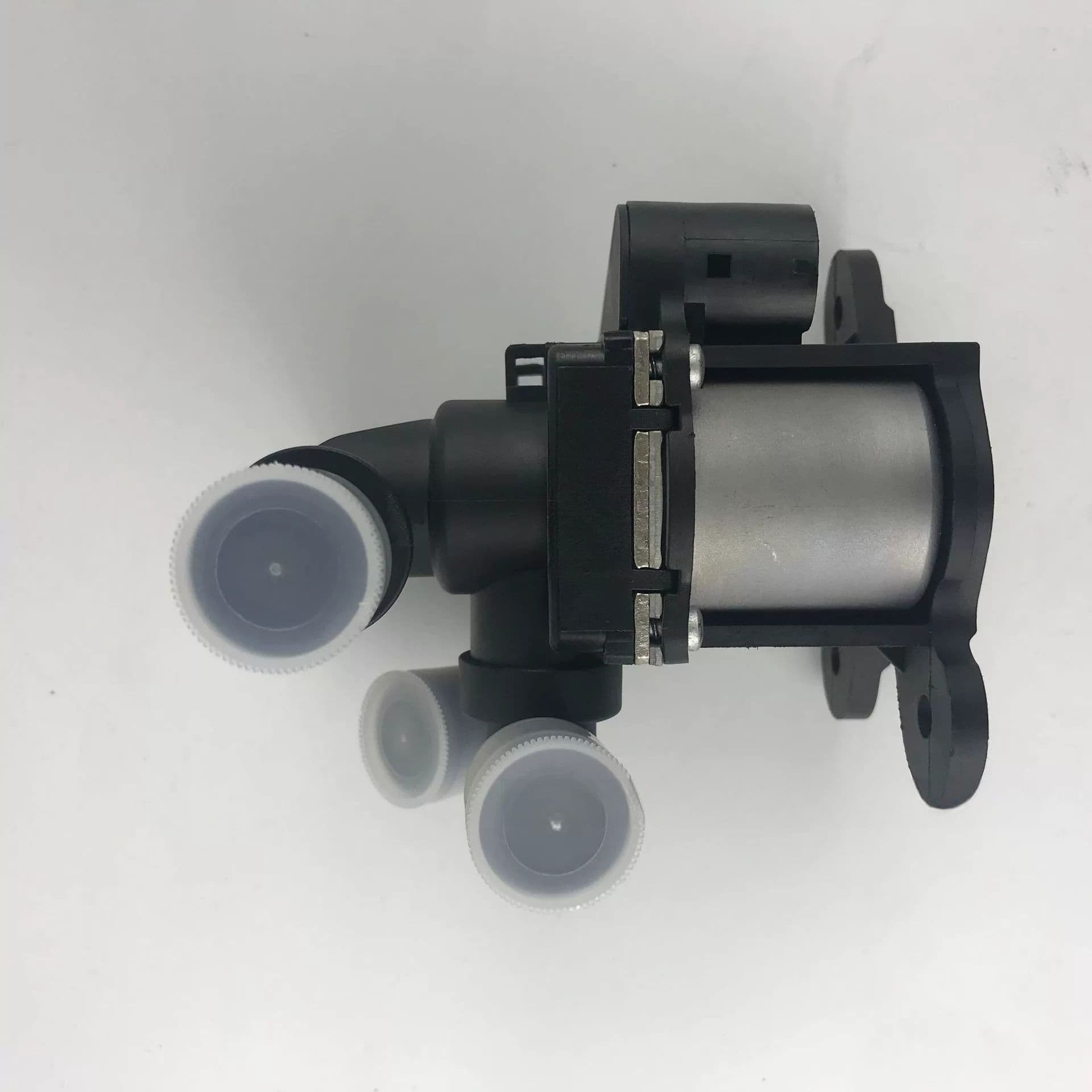 64111391958 heater control valve front view