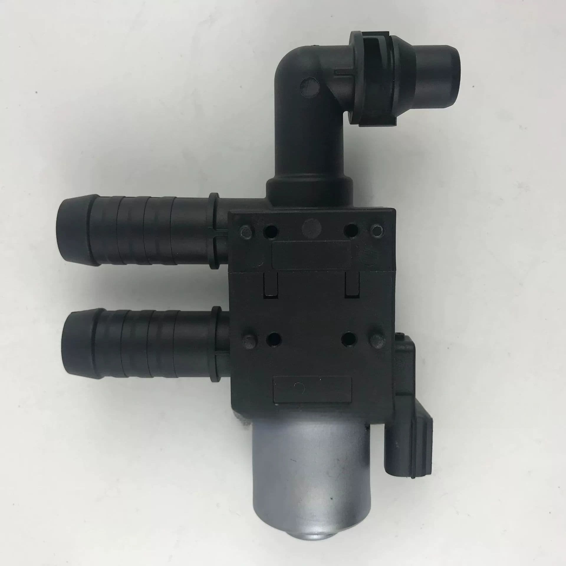 Kalorifer Kontrol Valfi CV6Z8C605T